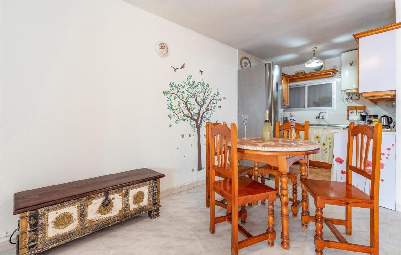 Cozy Apartment In Benalmadena With House Sea View Benalmádena Exterior foto